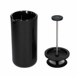 French press U-French di Timemore nera con stantuffo e filtro a rete estratti a fianco